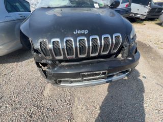 2014 Jeep Cherokee Limited - Engine Compartment Image